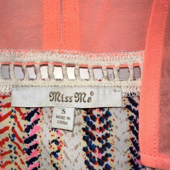 FINAL SALE  Miss Me Lightweight Sleeveless Summer Top Small - Picture 4 of 5